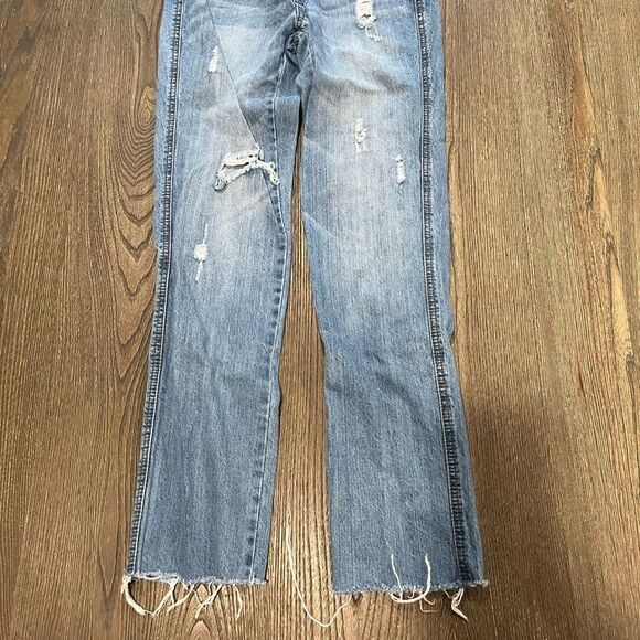 Metaphor Straight Leg Light Wash Distressed Jeans Size 2 - Picture 2 of 10